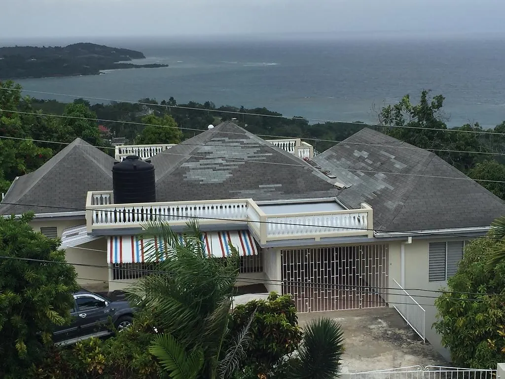 My-Places Montego Bay Vacation Home 0*,